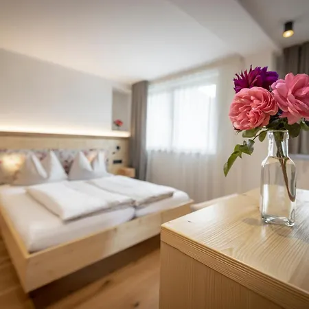 Guest house Hotel Winkler-Tuschnig