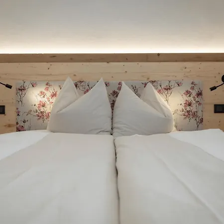 Winkler-tuschnig Konukevi 4*